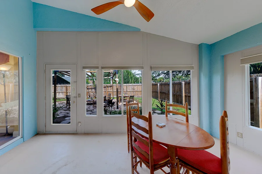 Real estate photography — 8422 Poydras Lane, Tampa, Florida, 33635 | 4D Productions