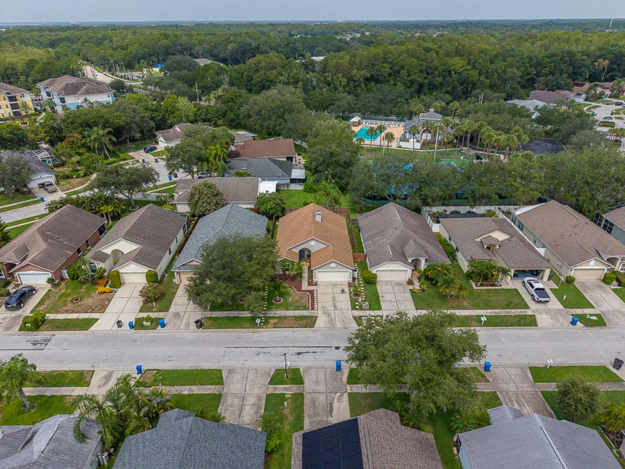 Real estate photography — 8422 Poydras Lane, Tampa, Florida, 33635 | 4D Productions