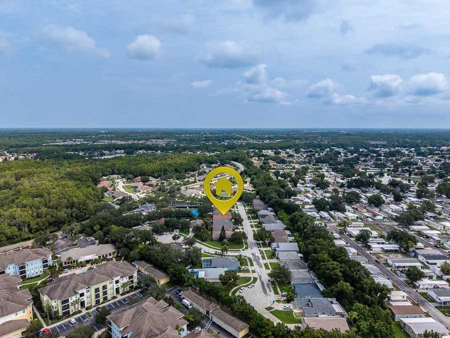 Real estate photography — 8422 Poydras Lane, Tampa, Florida, 33635 | 4D Productions