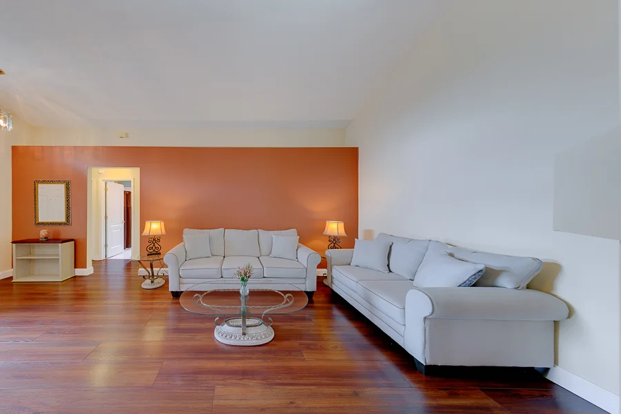 Real estate photography — 8422 Poydras Lane, Tampa, Florida, 33635 | 4D Productions