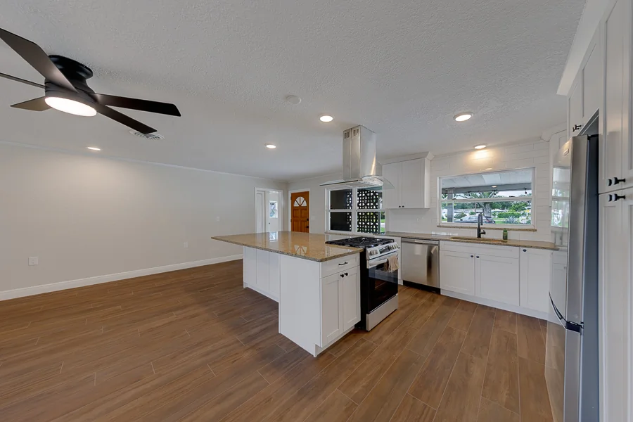 Real estate photography — 9201 2nd Street North, St. Petersburg, Florida, 33702 | 4D Productions