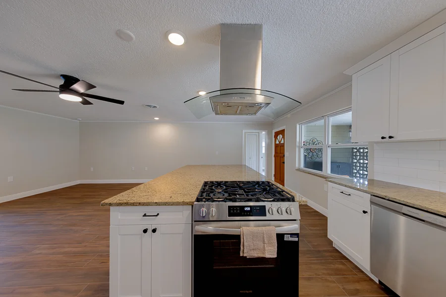 Real estate photography — 9201 2nd Street North, St. Petersburg, Florida, 33702 | 4D Productions