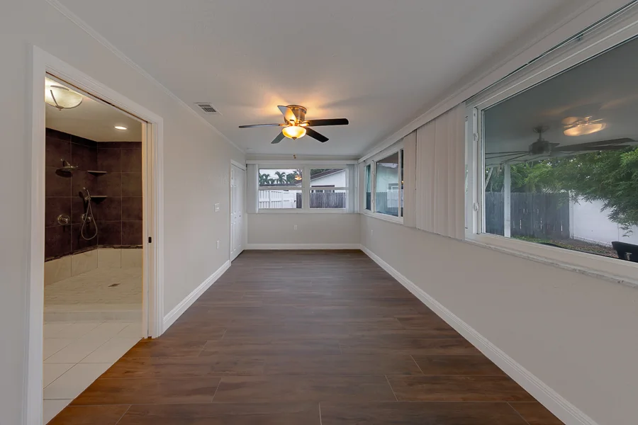 Real estate photography — 9201 2nd Street North, St. Petersburg, Florida, 33702 | 4D Productions