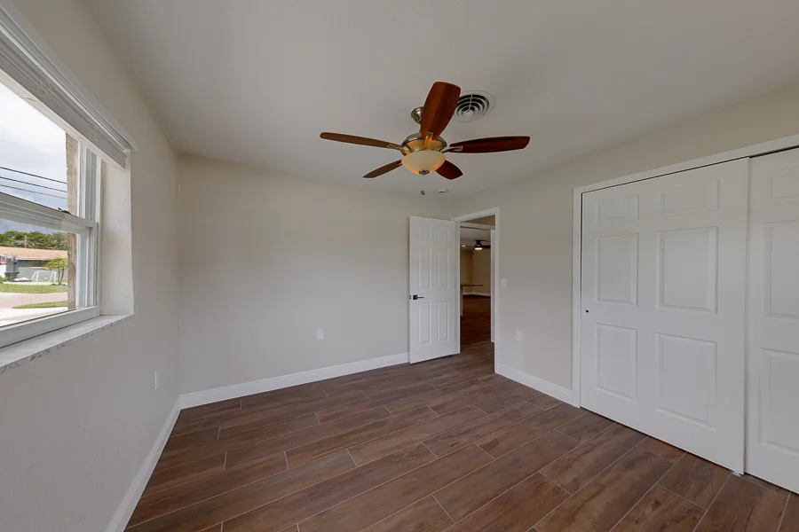 Real estate photography — 9201 2nd Street North, St. Petersburg, Florida, 33702 | 4D Productions