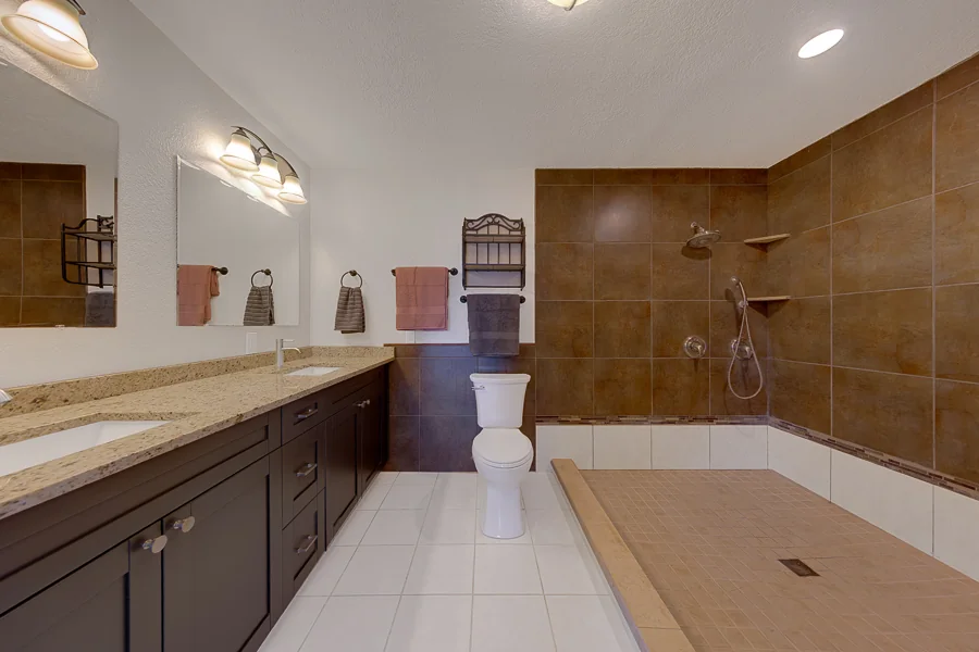 Real estate photography — 9201 2nd Street North, St. Petersburg, Florida, 33702 | 4D Productions
