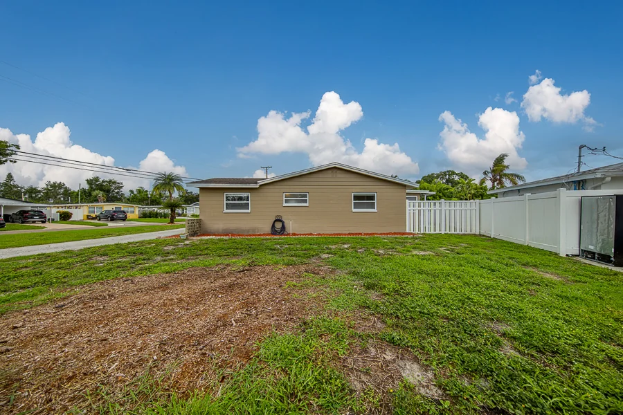 Real estate photography — 9201 2nd Street North, St. Petersburg, Florida, 33702 | 4D Productions