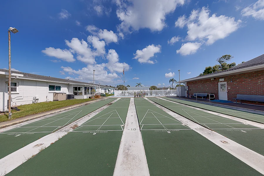 Real estate photography — 9906 Lily Street, Pinellas Park, Florida, 33782 | 4D Productions