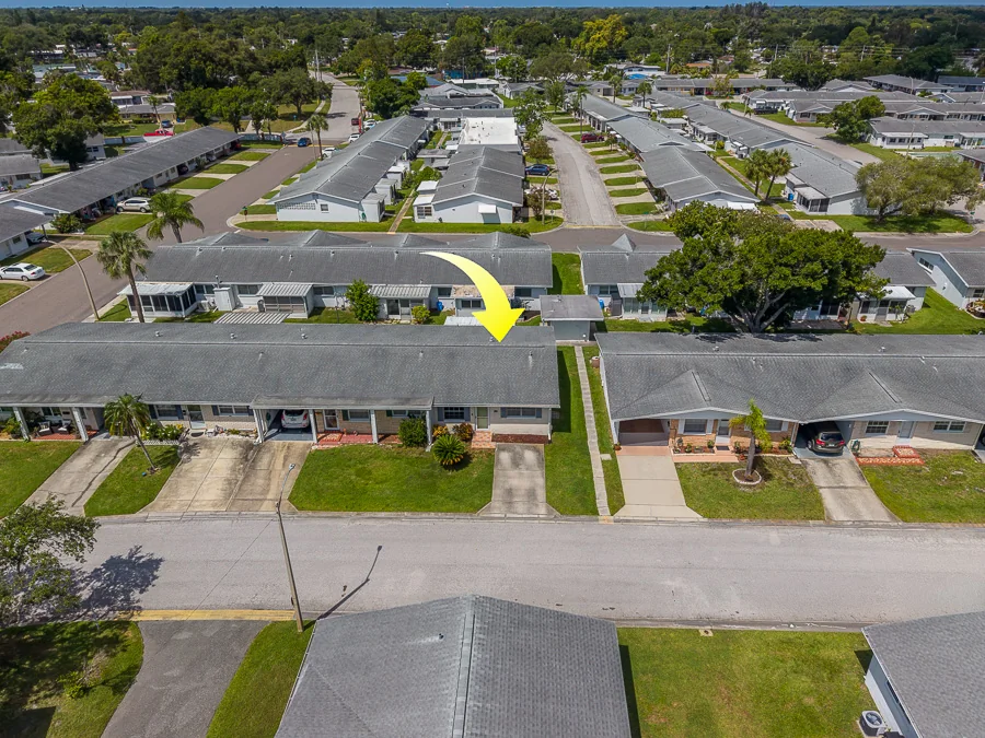 Real estate photography — 9906 Lily Street, Pinellas Park, Florida, 33782 | 4D Productions