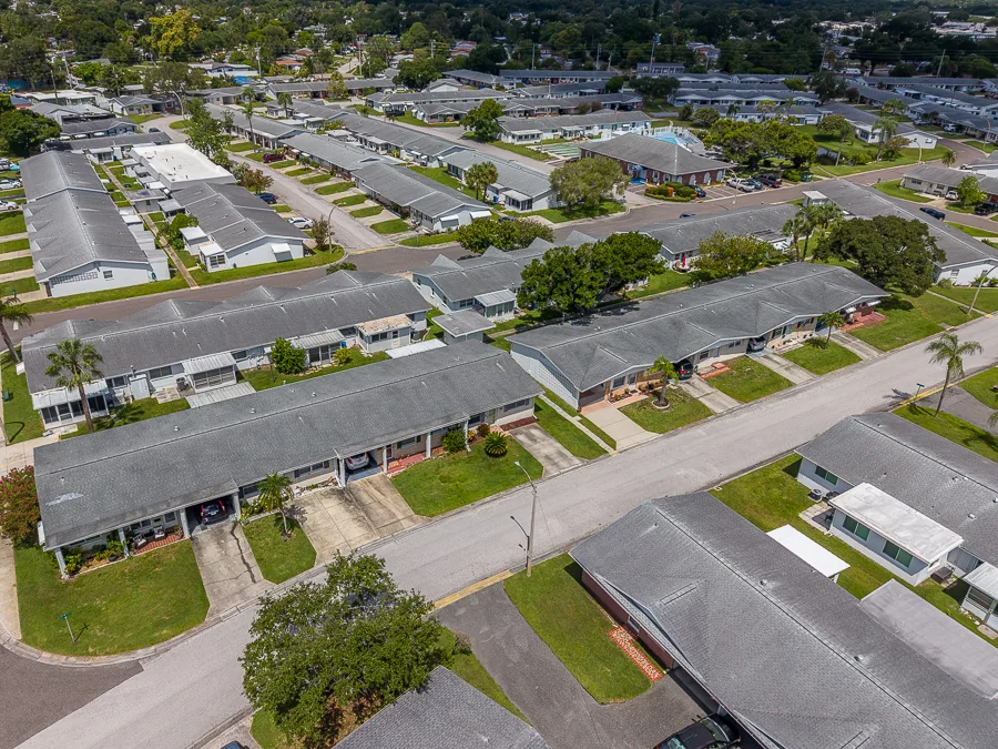 Real estate photography — 9906 Lily Street, Pinellas Park, Florida, 33782 | 4D Productions