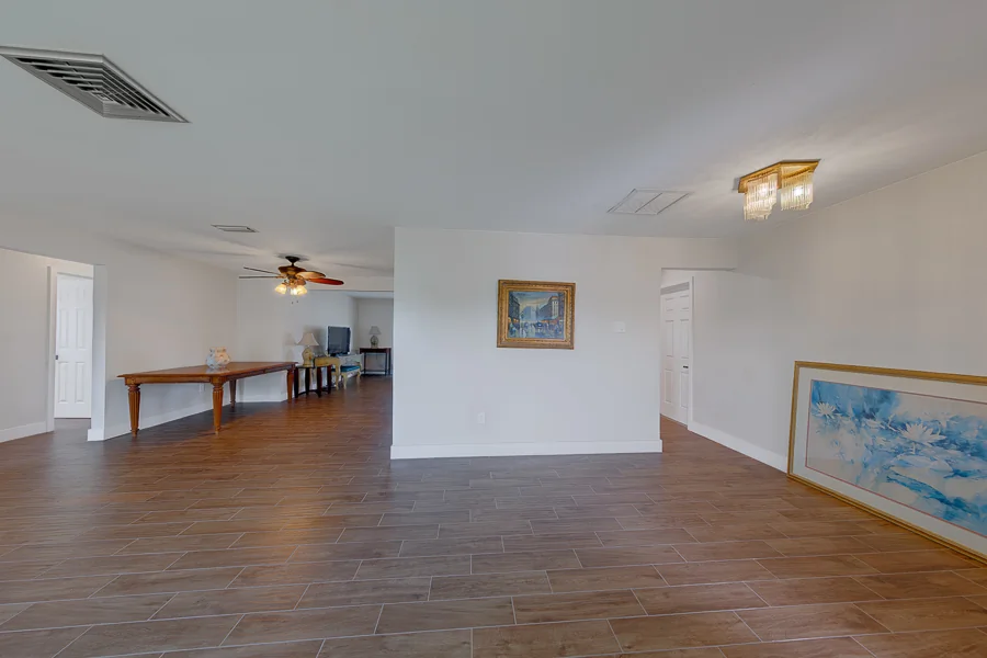 Real estate photography — 11602 Grove St,, Seminole, Florida, 33772 | 4D Productions