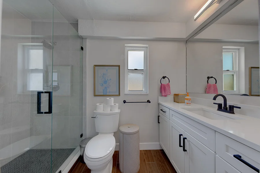 Real estate photography — 11602 Grove St,, Seminole, Florida, 33772 | 4D Productions