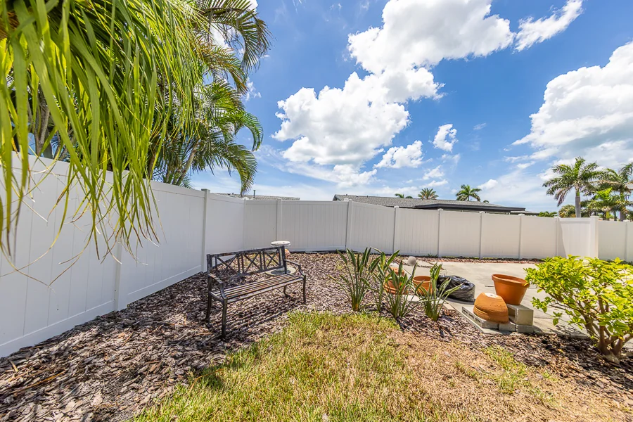 Real estate photography — 11602 Grove St,, Seminole, Florida, 33772 | 4D Productions