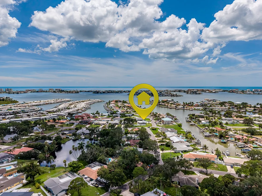 Real estate photography — 11602 Grove St,, Seminole, Florida, 33772 | 4D Productions