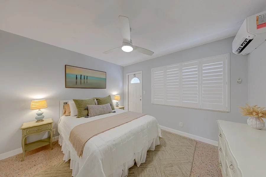 Real estate photography — 121 46th Avenue, St. Pete Beach, Florida, 33706 | 4D Productions