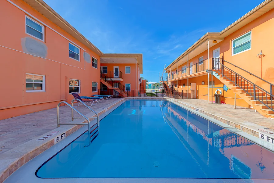 Real estate photography — 121 46th Avenue, St. Pete Beach, Florida, 33706 | 4D Productions