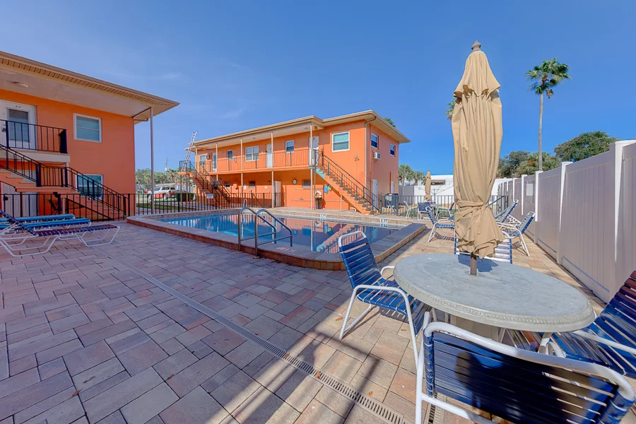 Real estate photography — 121 46th Avenue, St. Pete Beach, Florida, 33706 | 4D Productions