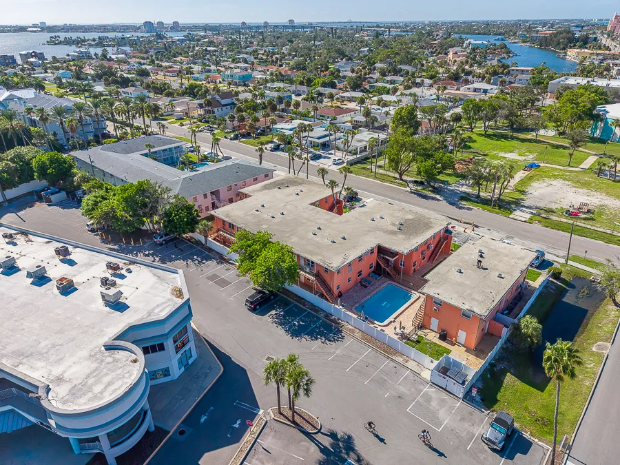 Real estate photography — 121 46th Avenue, St. Pete Beach, Florida, 33706 | 4D Productions
