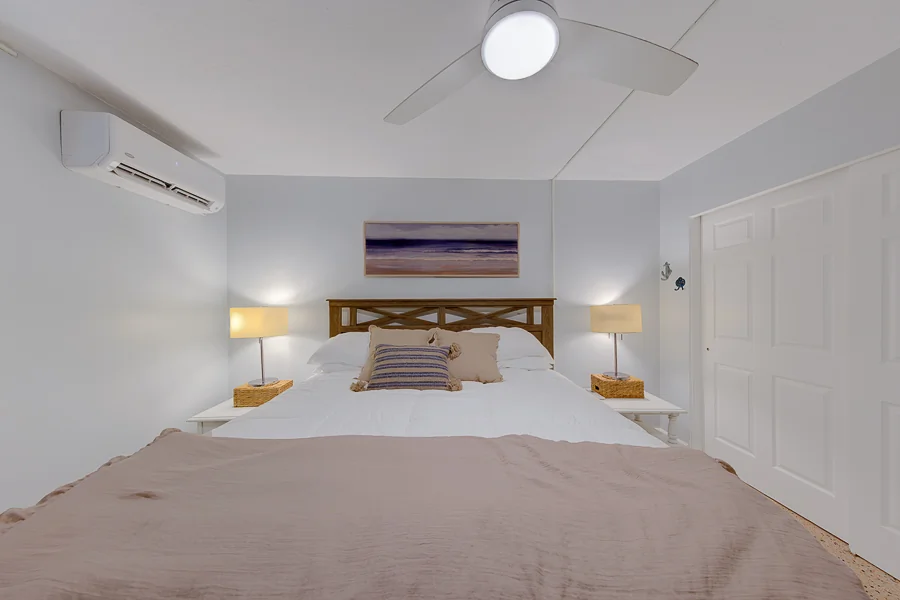Real estate photography — 121 46th Avenue, St. Pete Beach, Florida, 33706 | 4D Productions