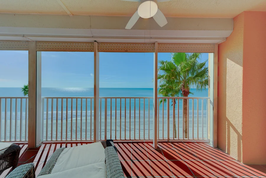 Real estate photography — 16450 Gulf Blvd unit 565, North Redington Beach, FL, 33708 | 4D Productions