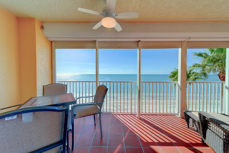 Real estate photography — 16450 Gulf Blvd unit 565, North Redington Beach, FL, 33708 | 4D Productions