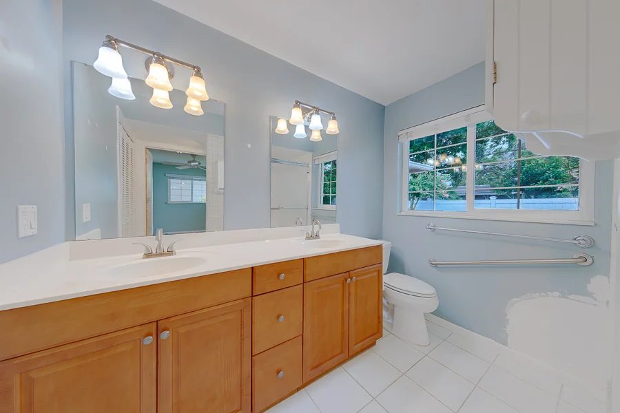 Real estate photography — 1869 Southwood Lane, Clearwater, Florida, 33764 | 4D Productions