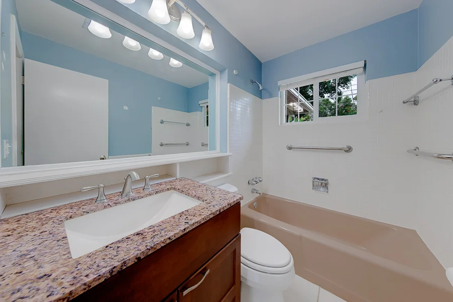 Real estate photography — 1869 Southwood Lane, Clearwater, Florida, 33764 | 4D Productions