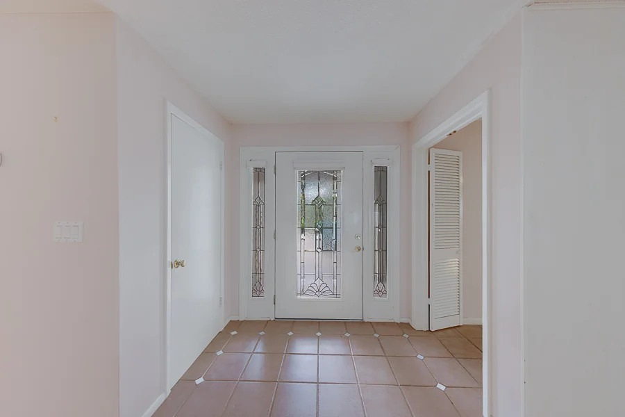 Real estate photography — 1869 Southwood Lane, Clearwater, Florida, 33764 | 4D Productions