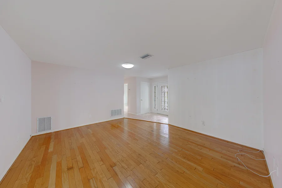 Real estate photography — 1869 Southwood Lane, Clearwater, Florida, 33764 | 4D Productions