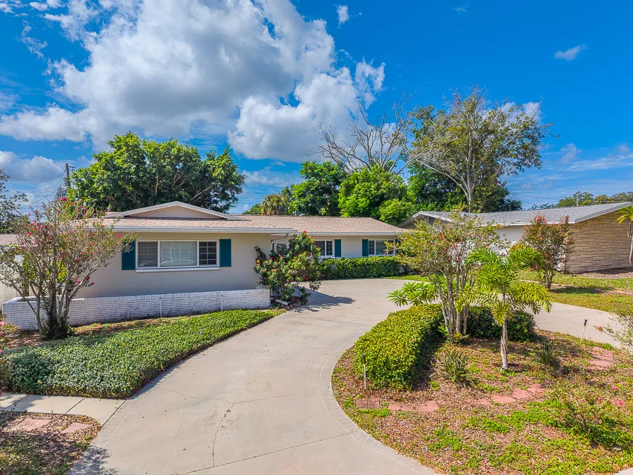 Real estate photography — 1869 Southwood Lane, Clearwater, Florida, 33764 | 4D Productions