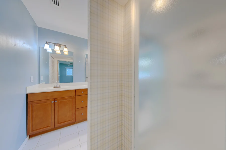 Real estate photography — 1869 Southwood Lane, Clearwater, Florida, 33764 | 4D Productions