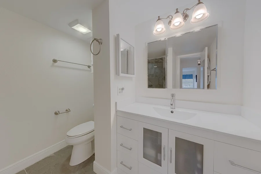 Real estate photography — 19029 us hwy 19 n #26-204, Clearwater, FL, 33764 | 4D Productions