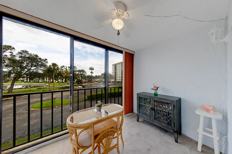 Real estate photography — 19029 us hwy 19 n #26-204, Clearwater, FL, 33764 | 4D Productions