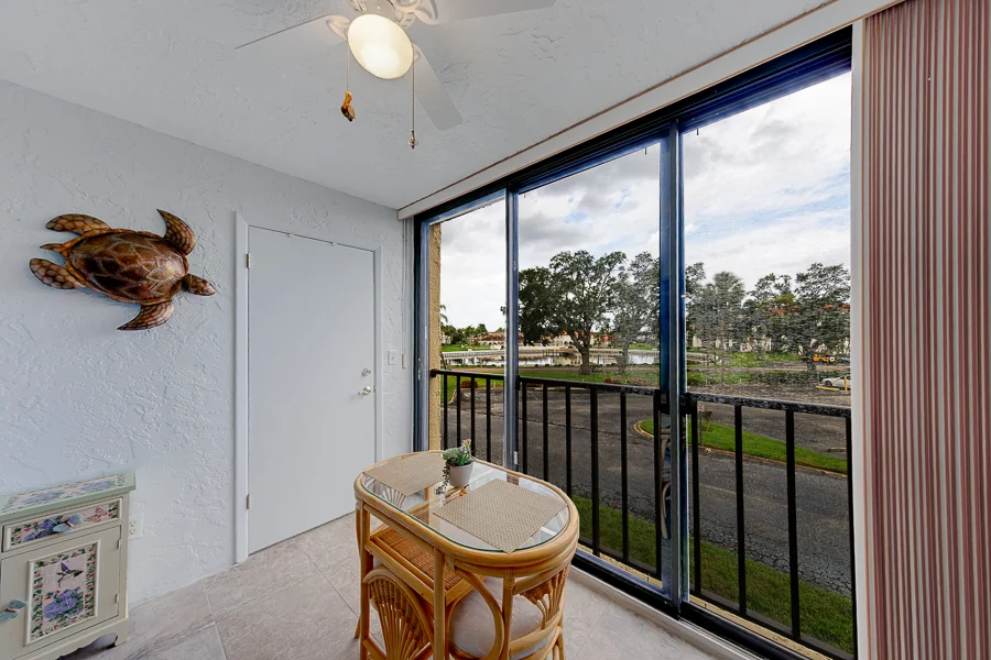 Real estate photography — 19029 us hwy 19 n #26-204, Clearwater, FL, 33764 | 4D Productions