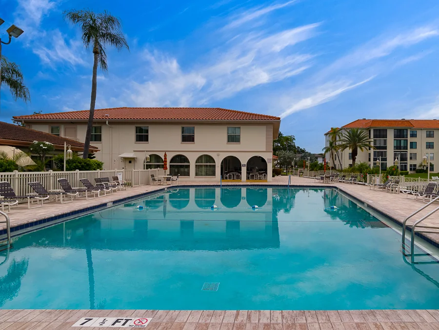 Real estate photography — 19029 us hwy 19 n #26-204, Clearwater, FL, 33764 | 4D Productions