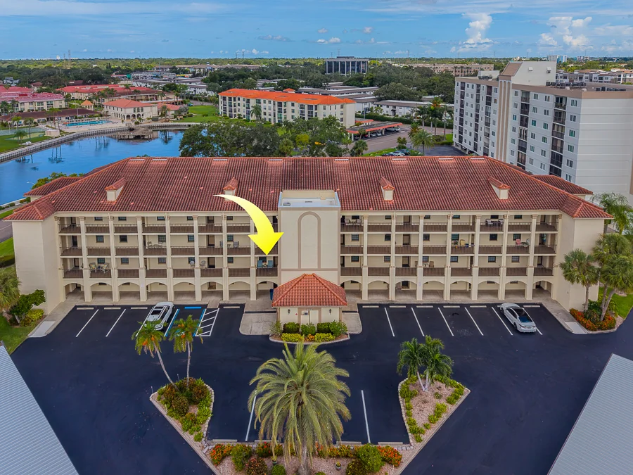 Real estate photography — 19029 us hwy 19 n #26-204, Clearwater, FL, 33764 | 4D Productions