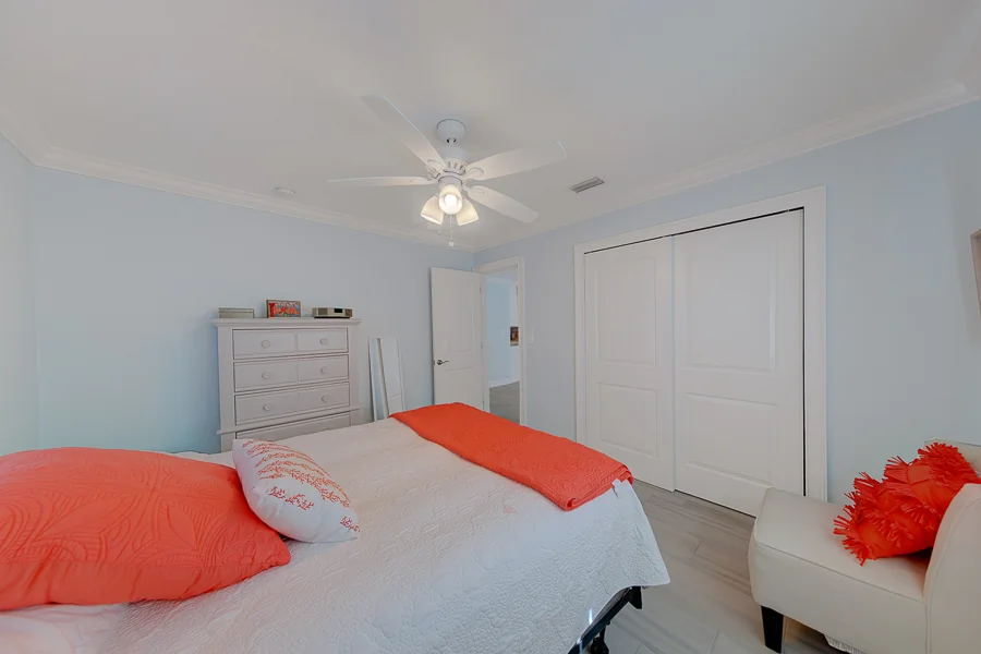 Real estate photography — 196 Overbrook Drive, Largo, Florida, 33770 | 4D Productions