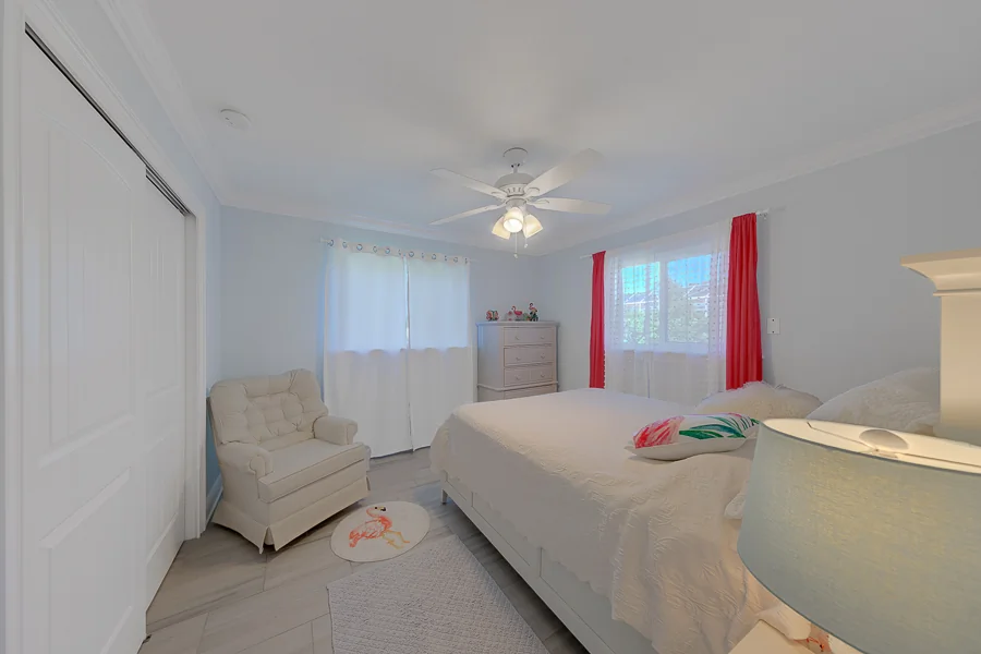 Real estate photography — 196 Overbrook Drive, Largo, Florida, 33770 | 4D Productions