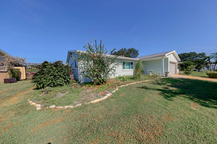 Real estate photography — 196 Overbrook Drive, Largo, Florida, 33770 | 4D Productions