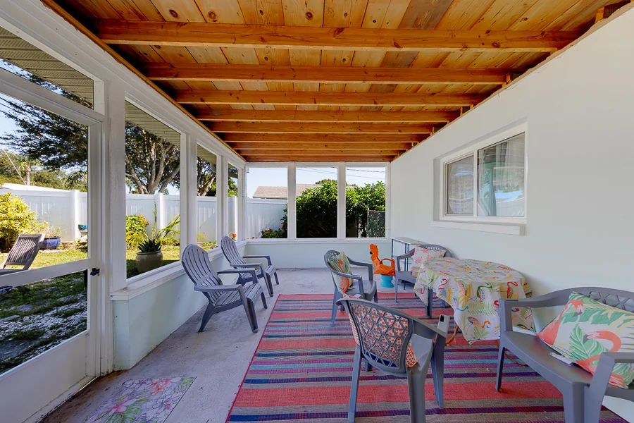 Real estate photography — 196 Overbrook Drive, Largo, Florida, 33770 | 4D Productions