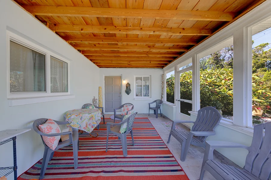 Real estate photography — 196 Overbrook Drive, Largo, Florida, 33770 | 4D Productions