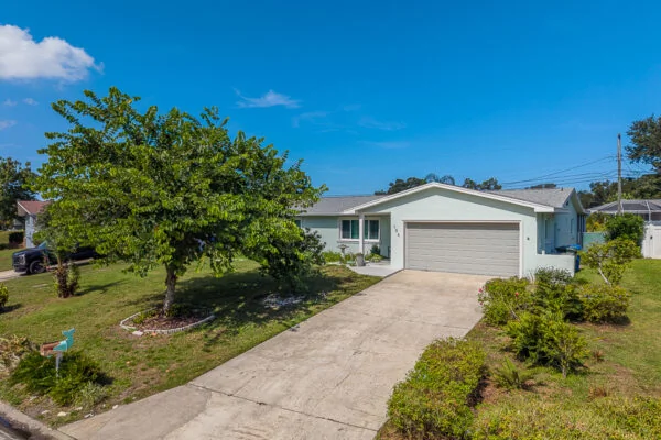 Real estate photography — 196 Overbrook Drive, Largo, Florida, 33770 | 4D Productions