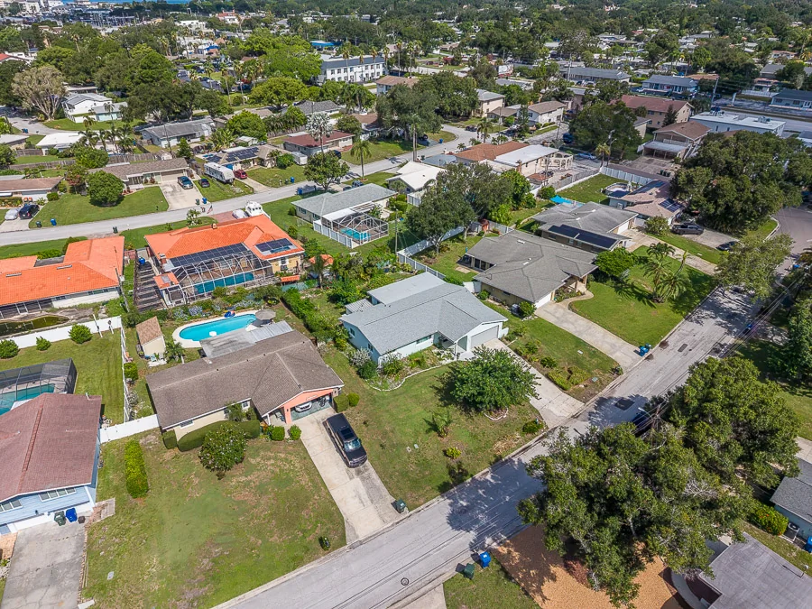 Real estate photography — 196 Overbrook Drive, Largo, Florida, 33770 | 4D Productions