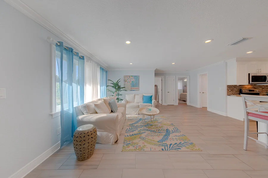 Real estate photography — 196 Overbrook Drive, Largo, Florida, 33770 | 4D Productions