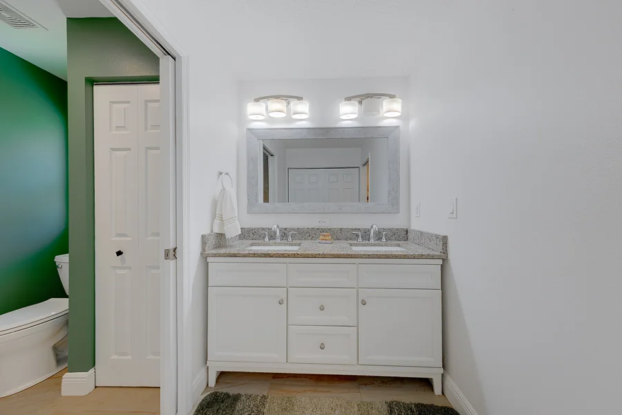 Real estate photography — 2043 Dodge St, Clearwater, FL, 33760 | 4D Productions