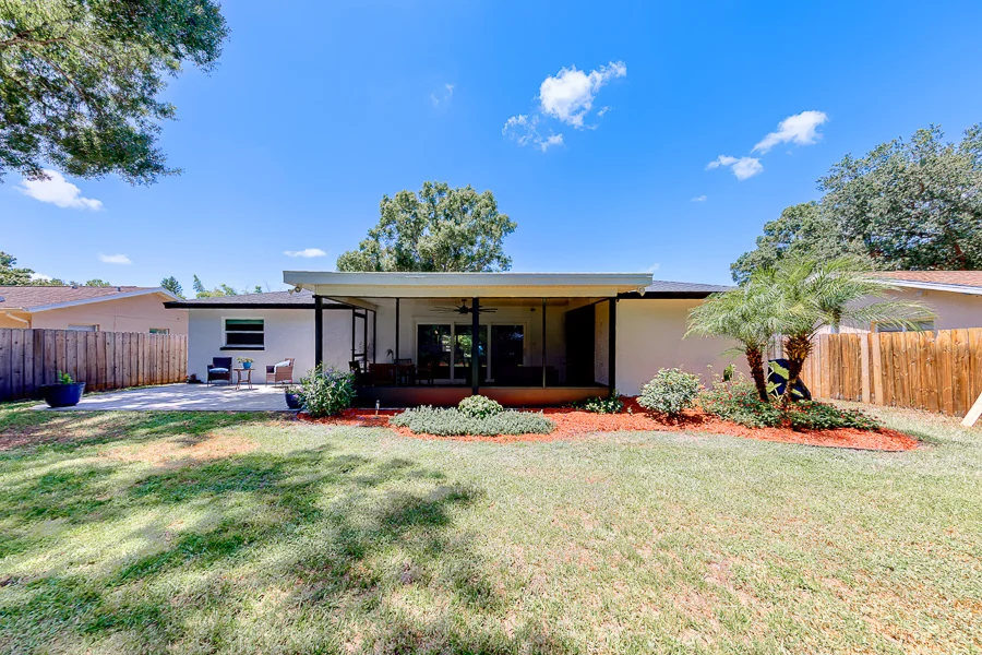 Real estate photography — 2043 Dodge St, Clearwater, FL, 33760 | 4D Productions