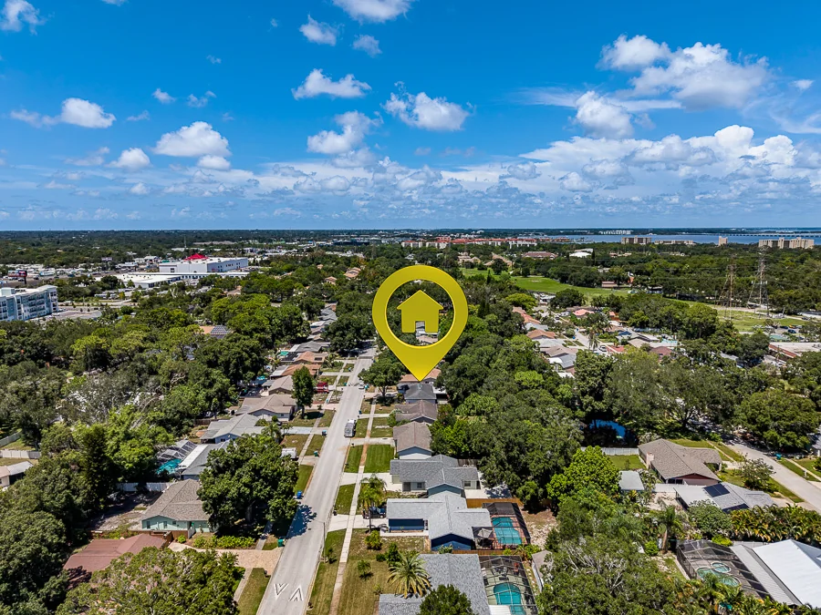 Real estate photography — 2043 Dodge St, Clearwater, FL, 33760 | 4D Productions