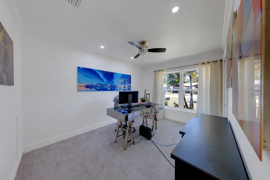Real estate photography — 2043 Dodge St, Clearwater, FL, 33760 | 4D Productions