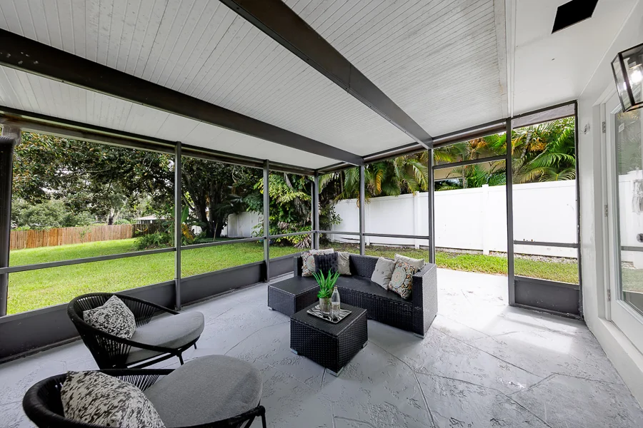 Real estate photography — 3042 Kapok Kove Drive, Clearwater, Florida, 33759 | 4D Productions