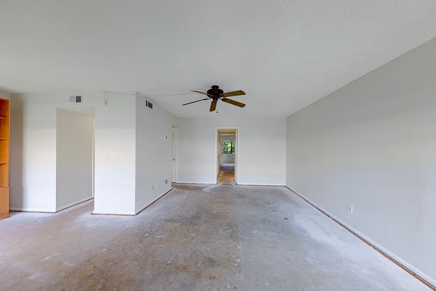 Real estate photography — 5090 Bay Street Northeast, St. Petersburg, Florida, 33703 | 4D Productions