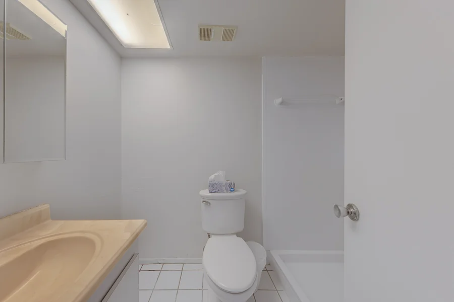 Real estate photography — 5090 Bay Street Northeast, St. Petersburg, Florida, 33703 | 4D Productions